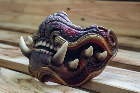 MASCARA DE DRAGON 