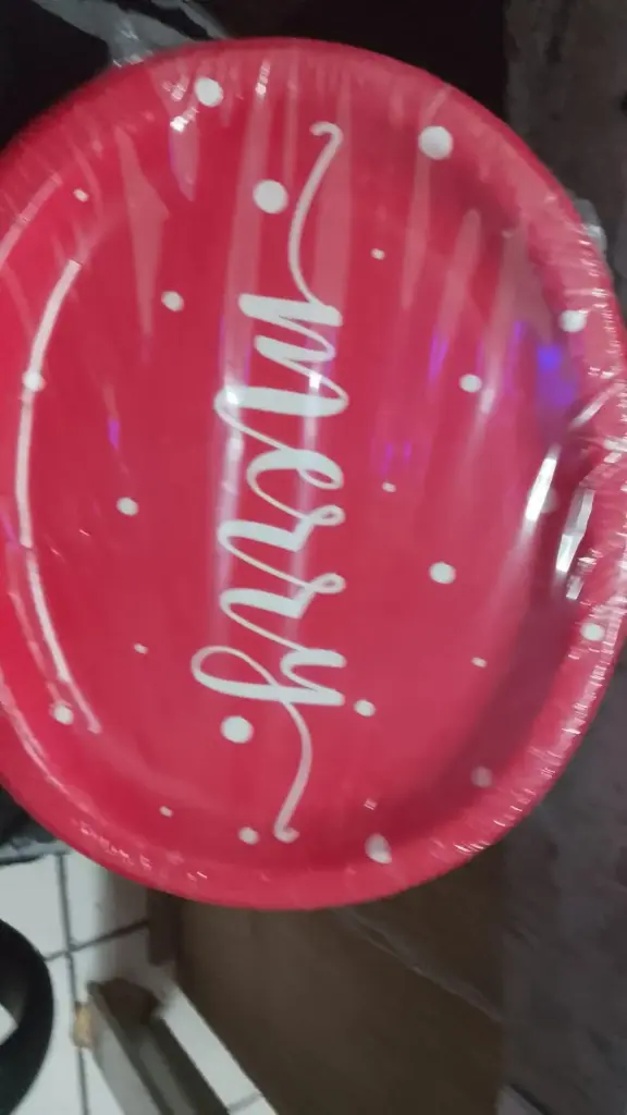 12" OVAL PLATES MERRY SNOWFLARKES