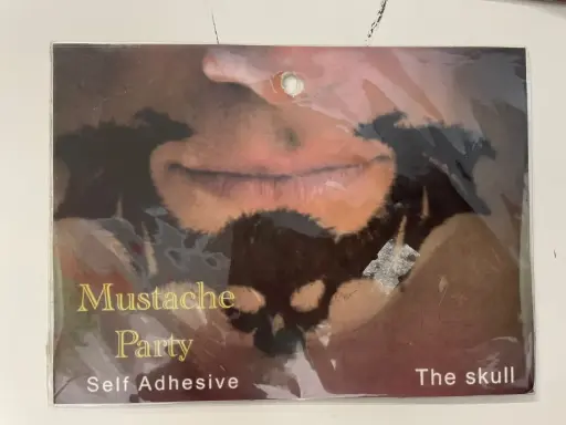 [3433] MOSTACHO CALABERA